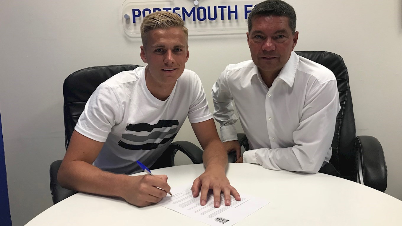 Alex Bass signs a new Pompey contract