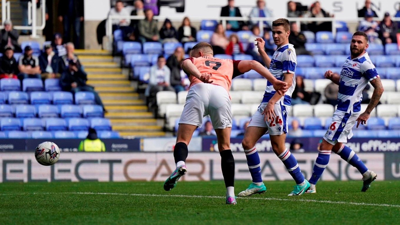Colby Bishop scores for Pompey at Reading