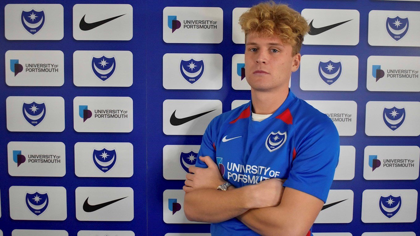 Cameron McGeehan signs for Pompey
