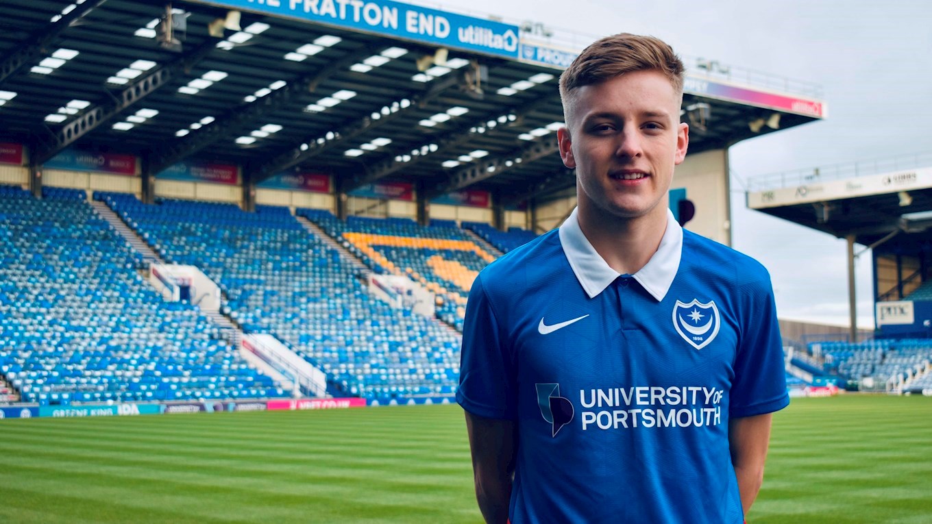 Harvey White signs on loan for Pompey