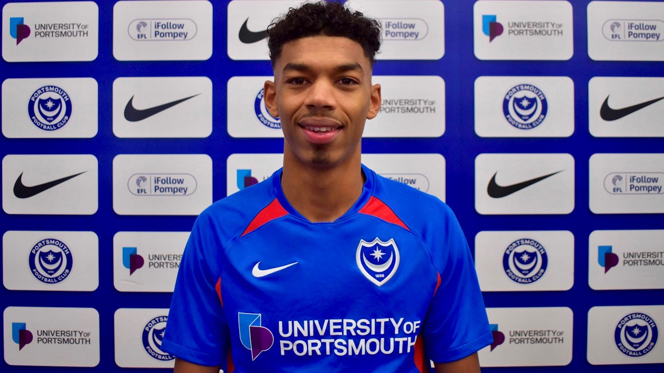 Reeco Hackett-Fairchild signs for Pompey