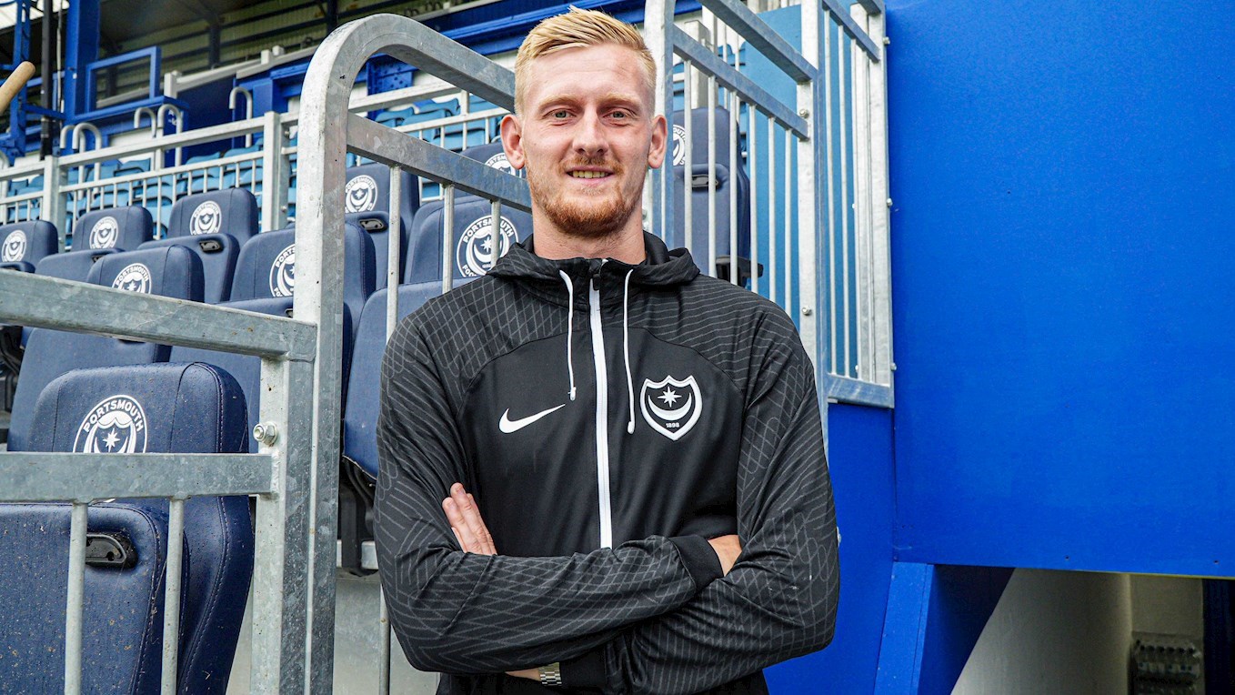 Ryan Schofield signs for Pompey